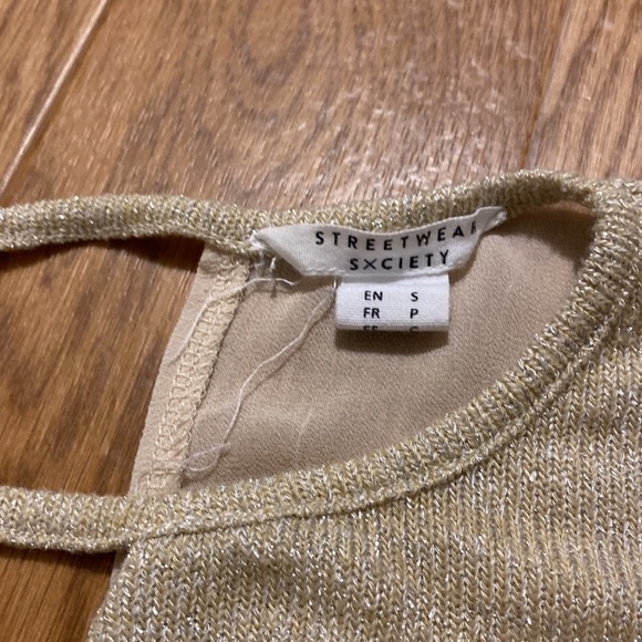 Streetwear Society Short Sleeved Sheer Paneled  Oatmeal Woman's Top (Size Small) - Picture 7 of 7